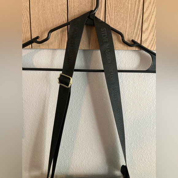 Steve Madden crossbody bag - Picture 3 of 7